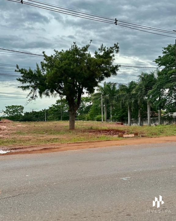 En venta - Amplio terreno sobre ruta 1 a lado de la frutería Paraguarí